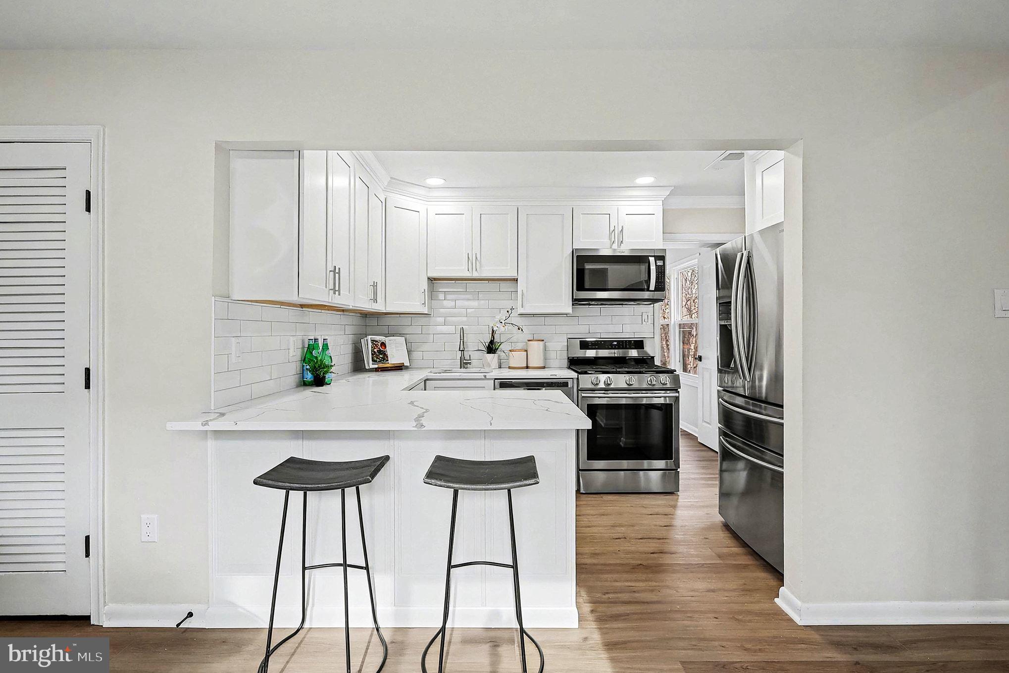 6214 GARRETSON STREET