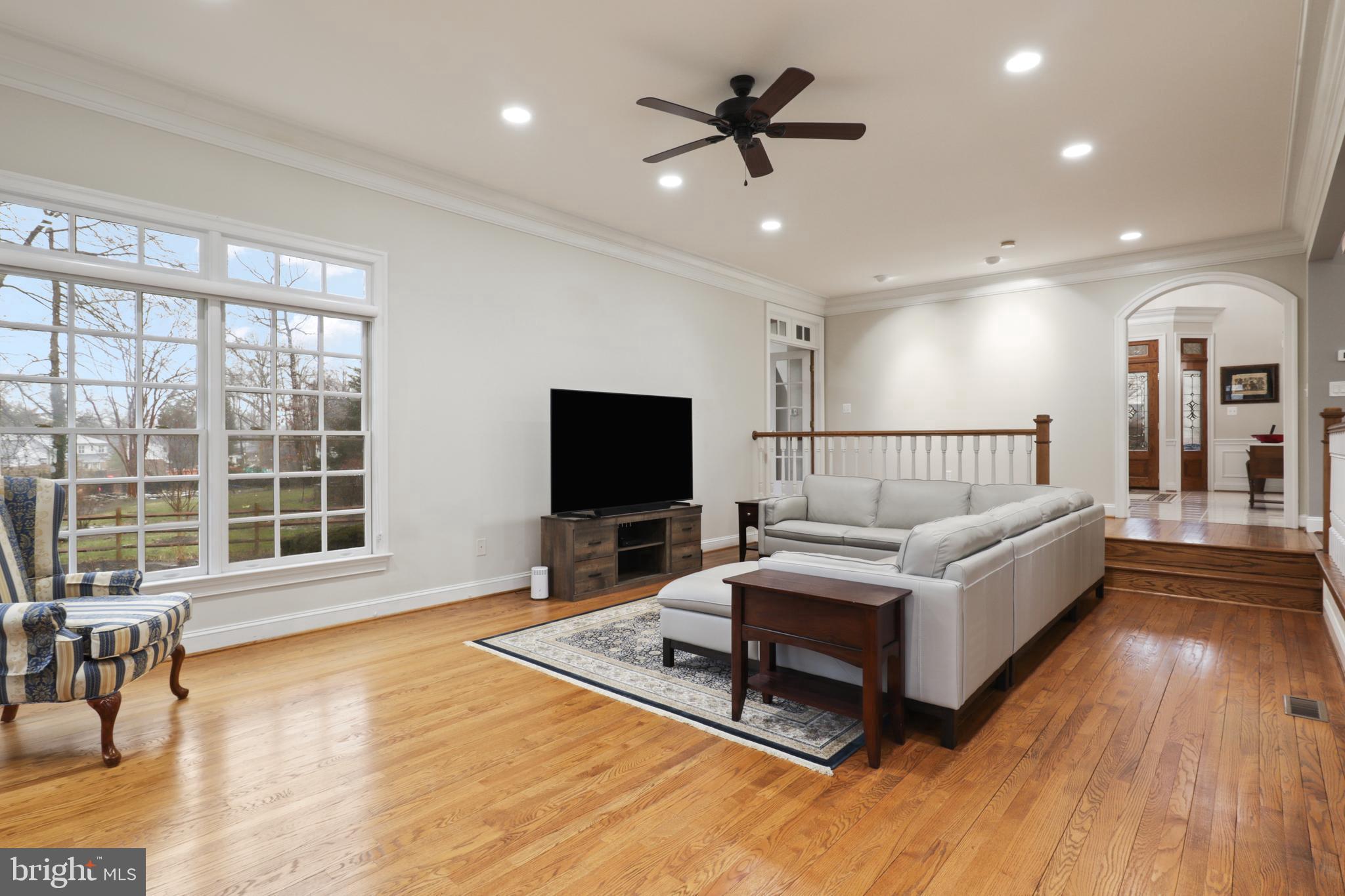 OAKWOOD - Residential