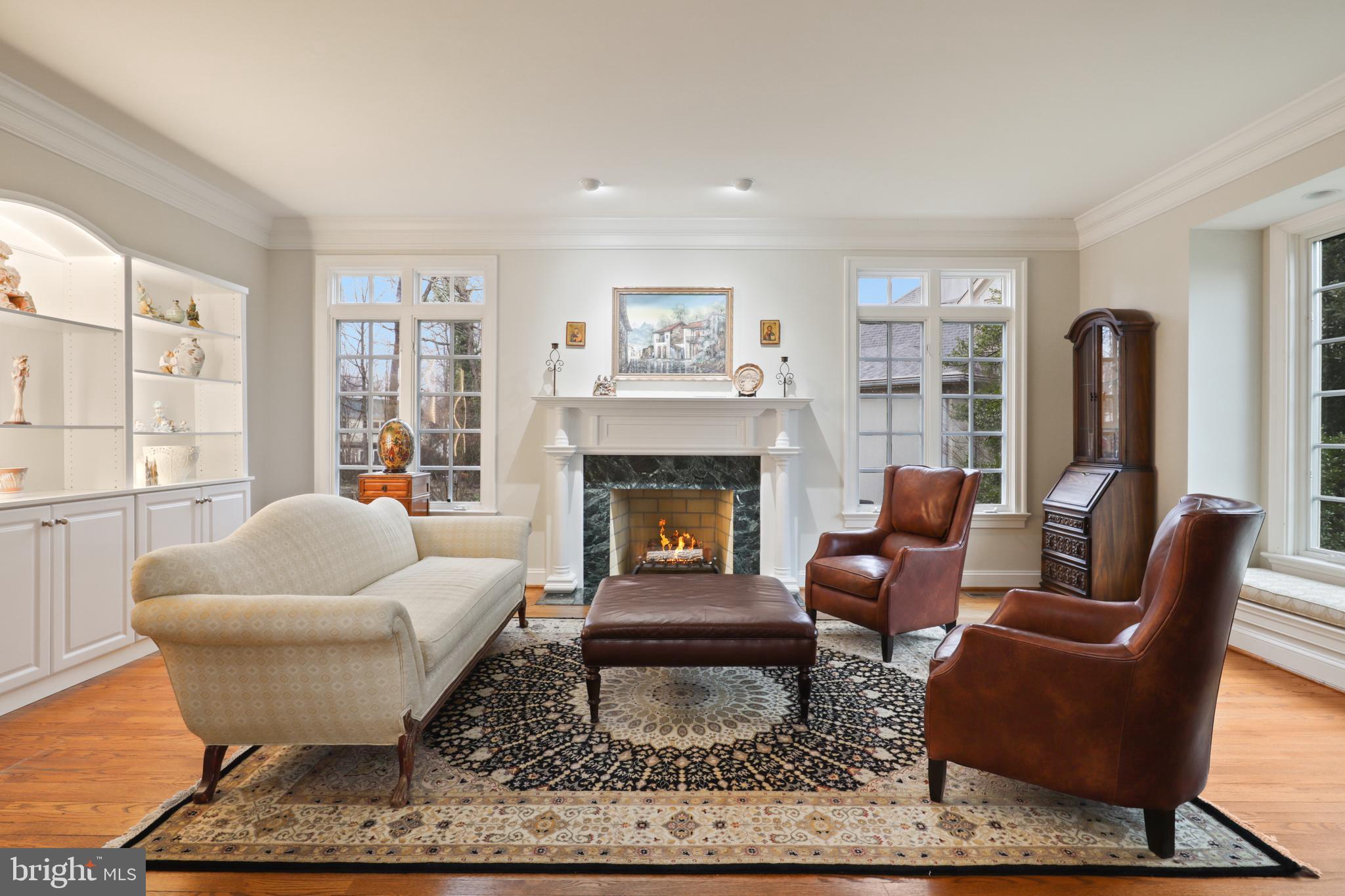 OAKWOOD - Residential