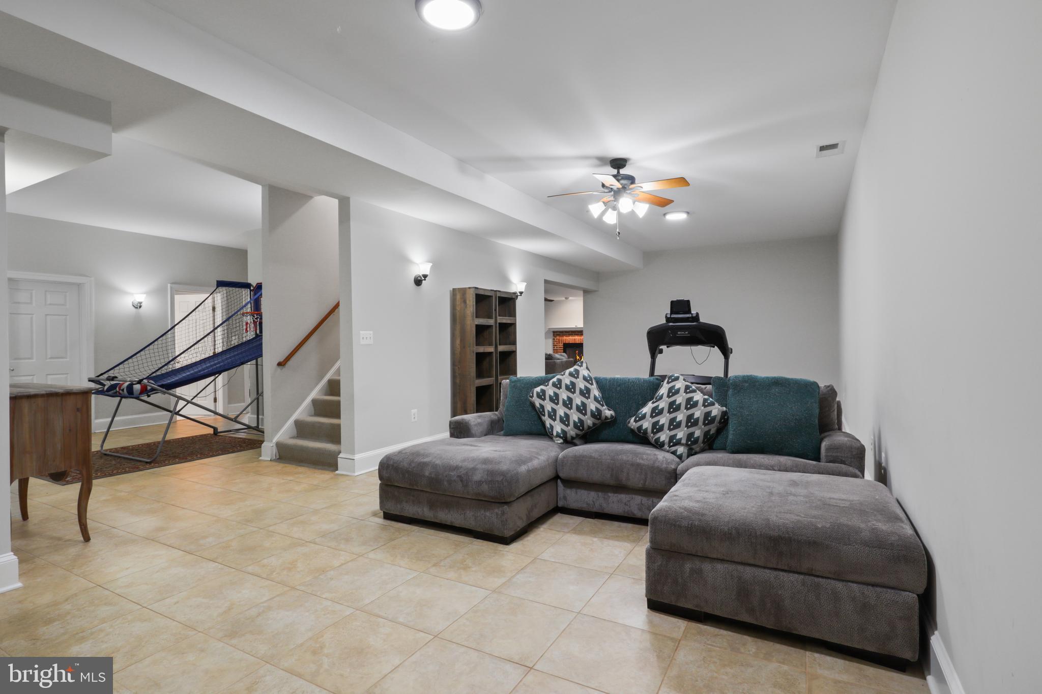 OAKWOOD - Residential