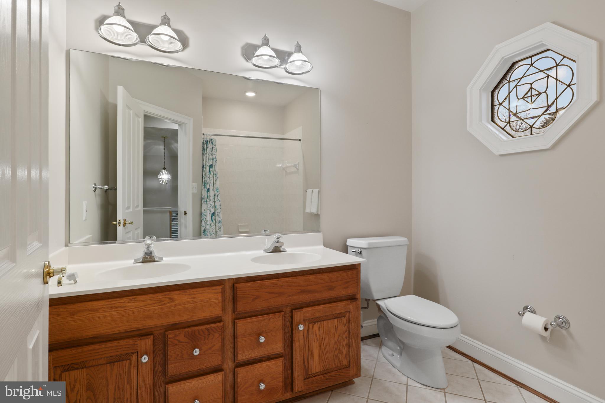 OAKWOOD - Residential