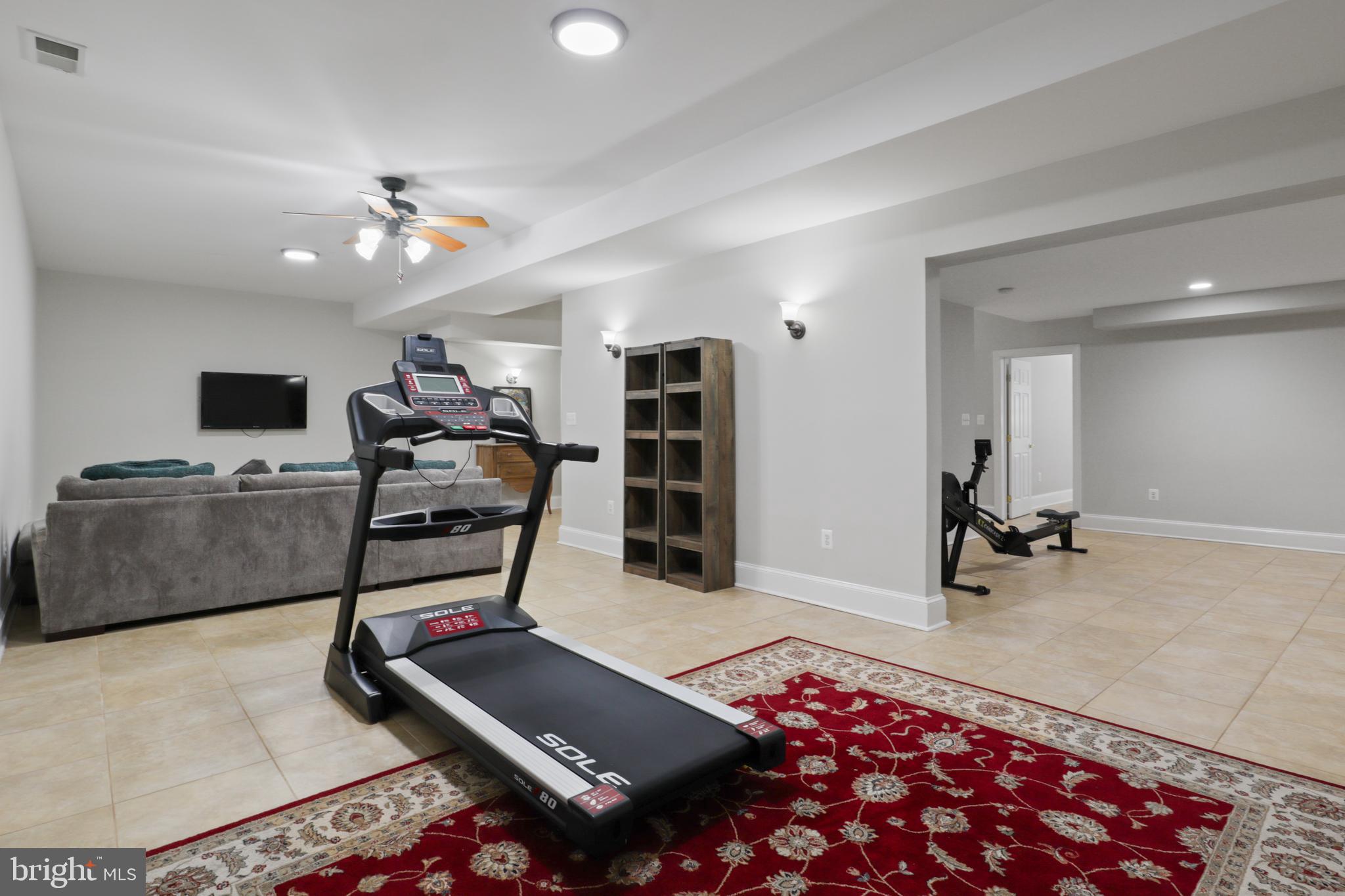 OAKWOOD - Residential