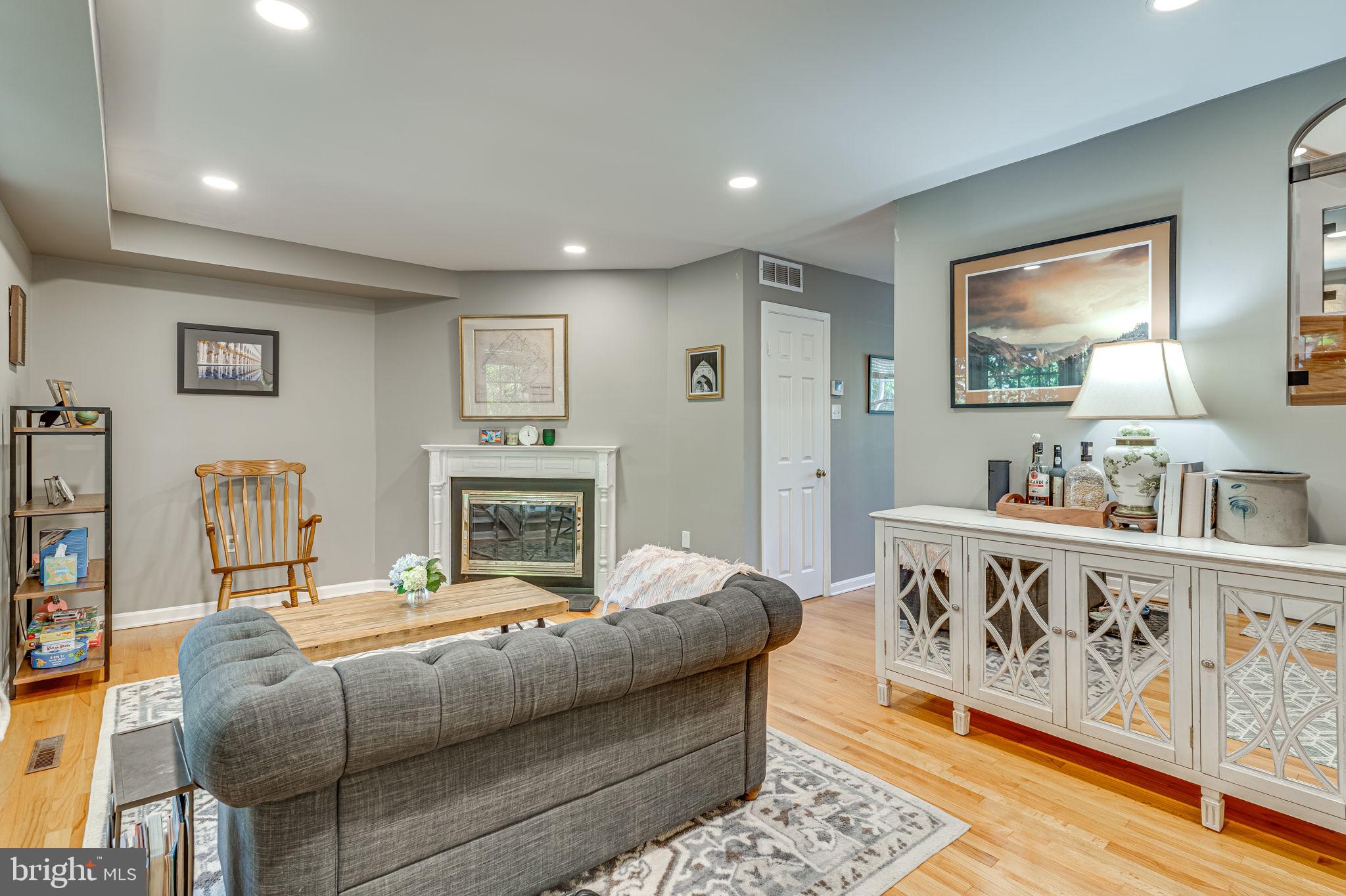 HUNTING CREEK - Residential Lease