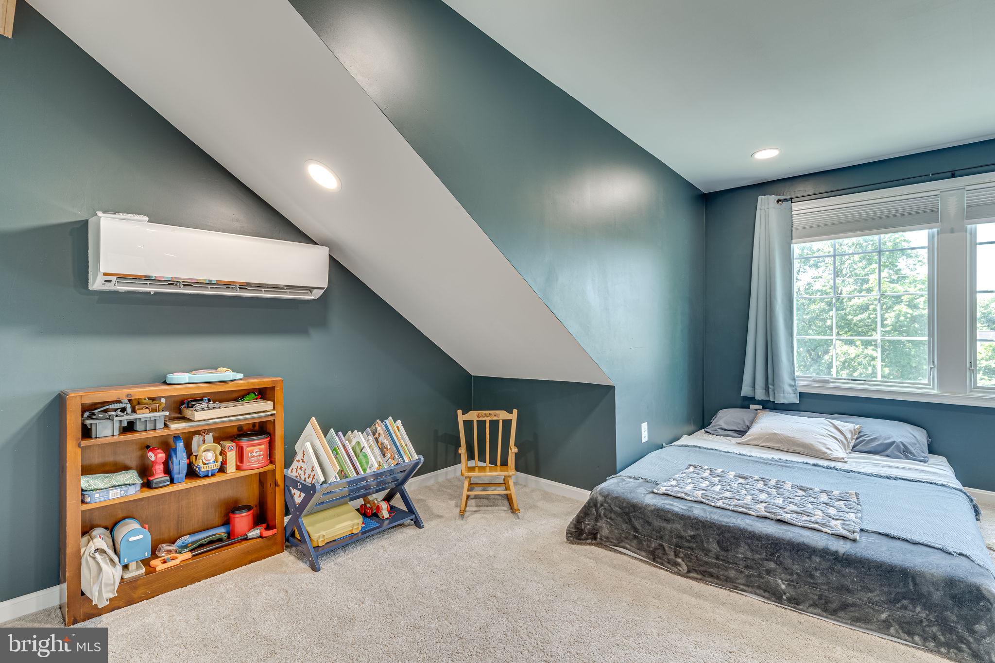 HUNTING CREEK - Residential Lease