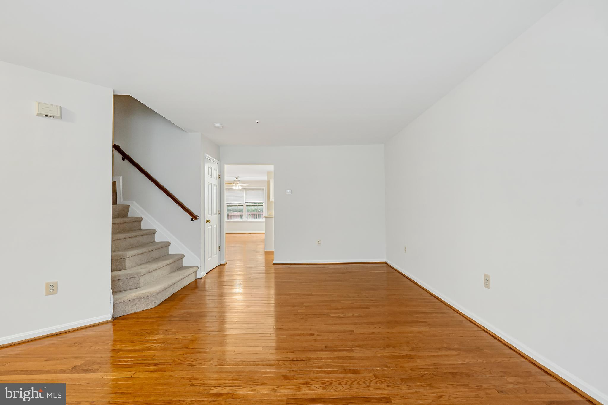 2134 NICOLE WAY
