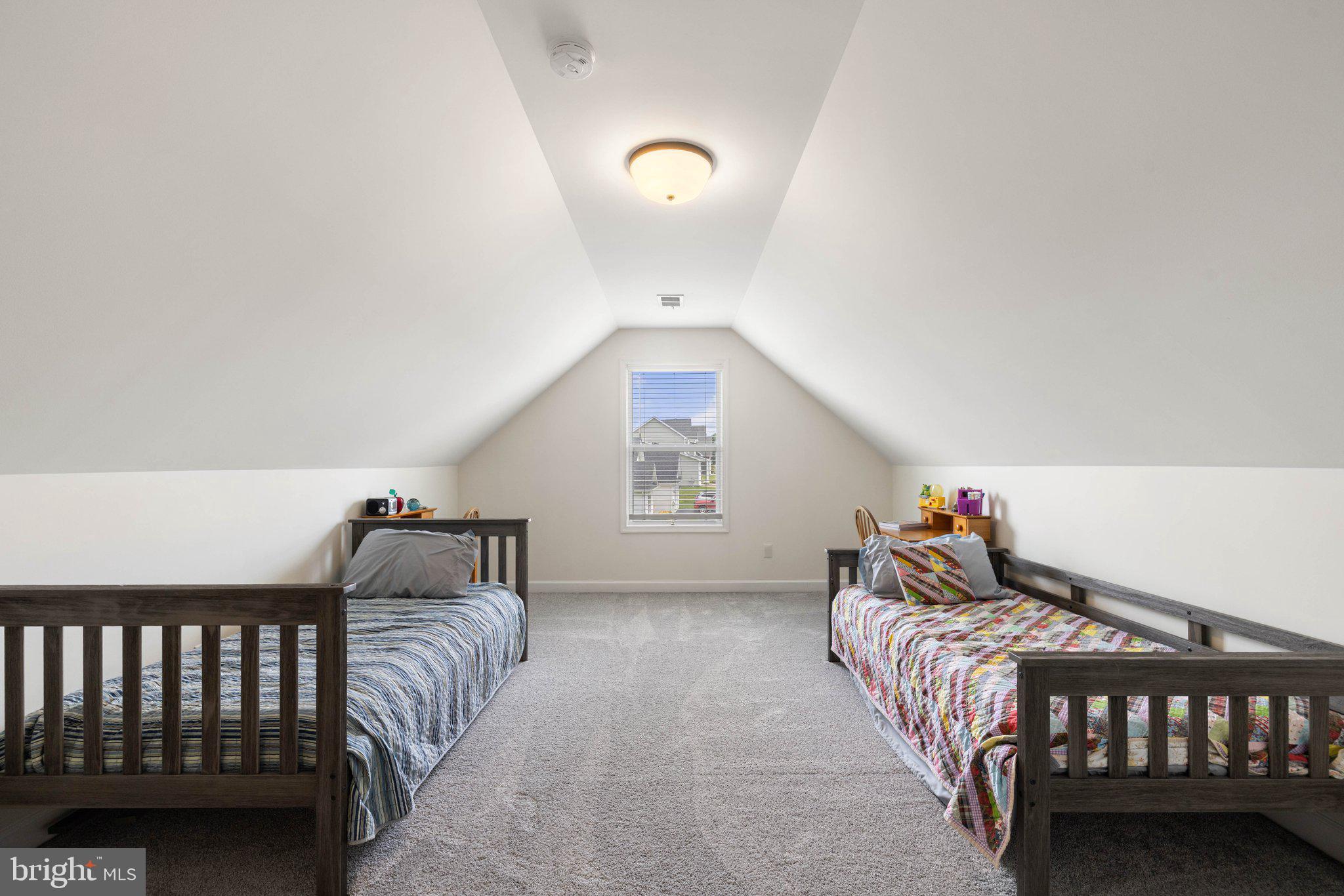 BRIDLE CREEK - Residential