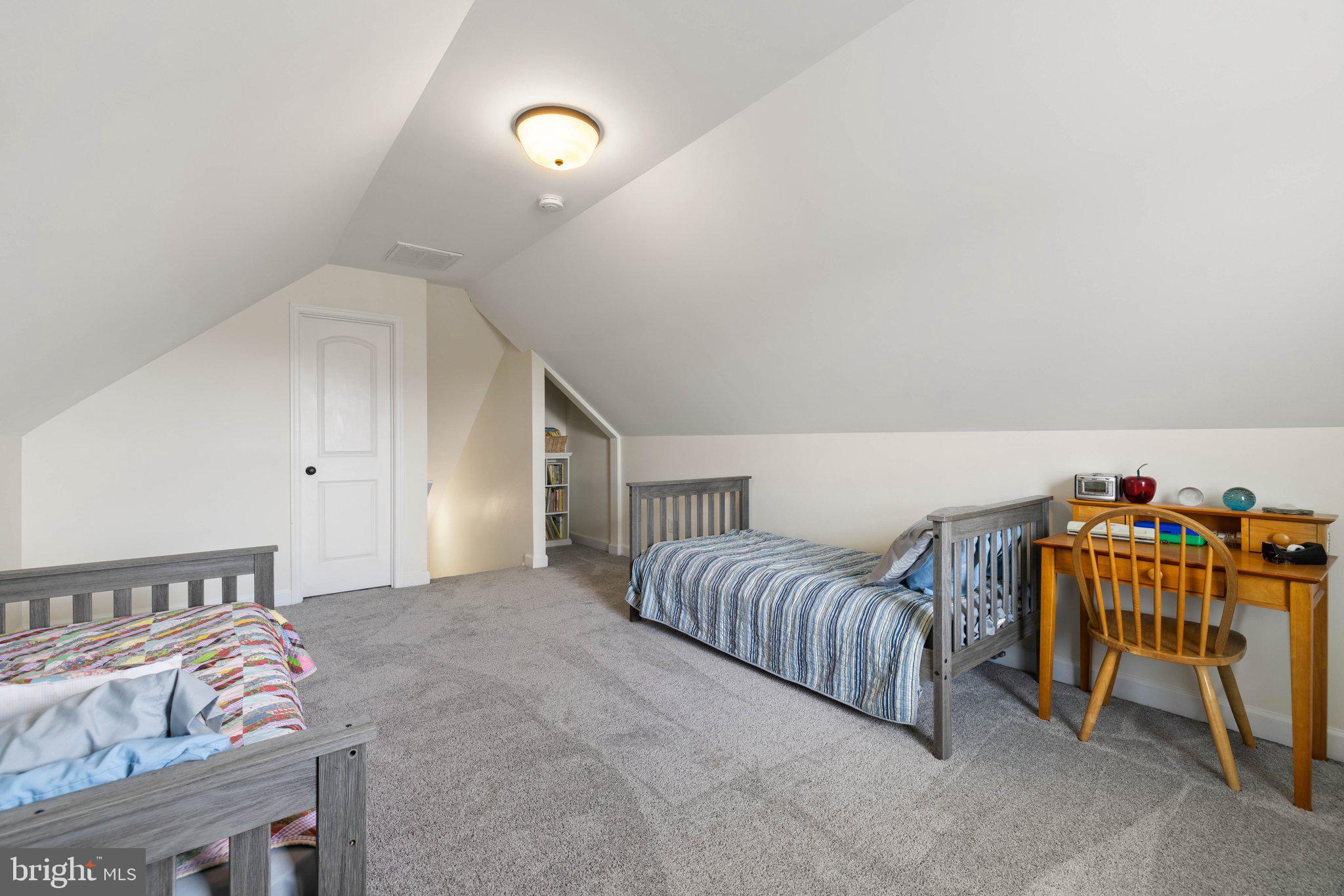 BRIDLE CREEK - Residential