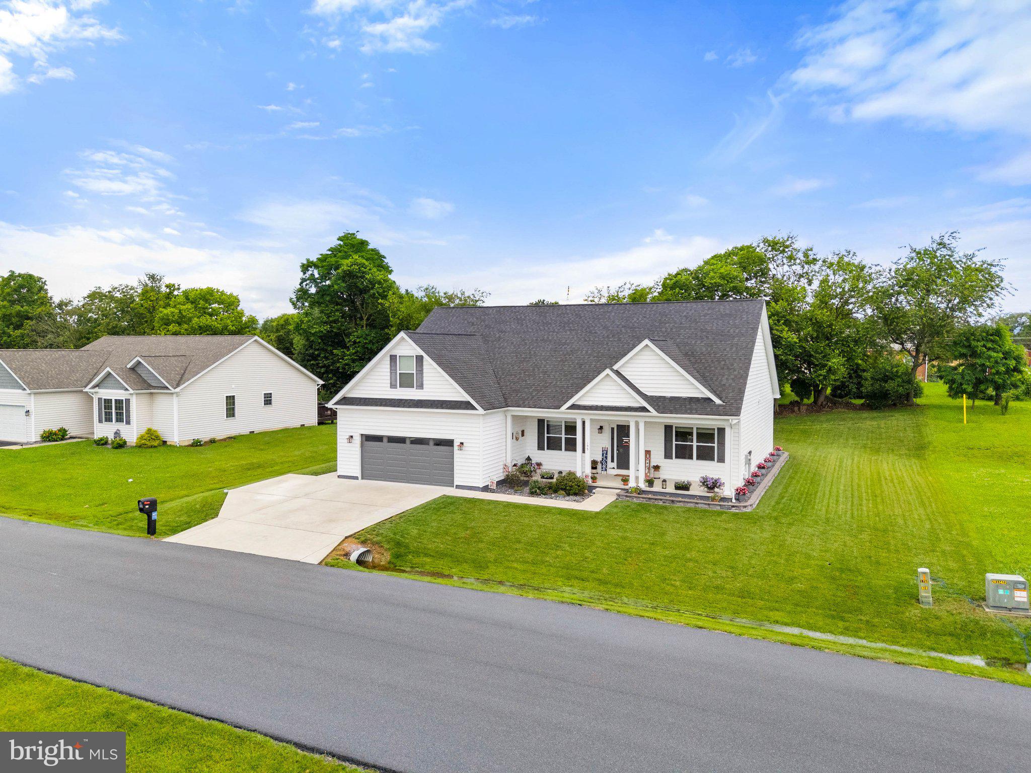 BRIDLE CREEK - Residential