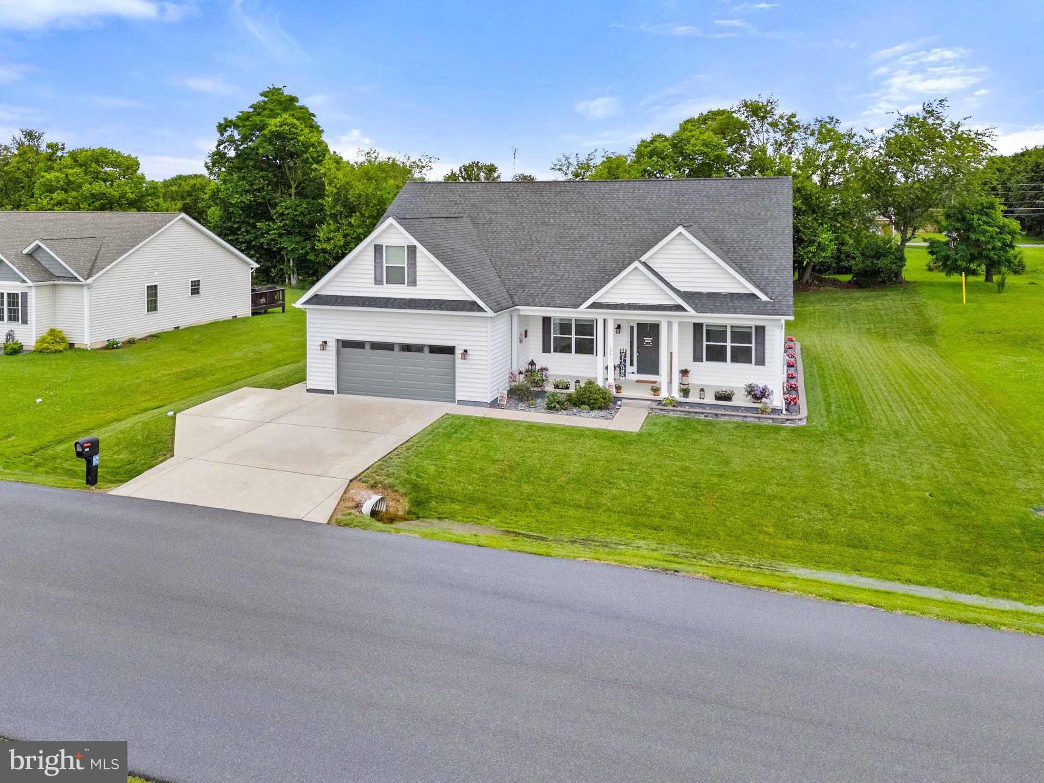 BRIDLE CREEK - Residential