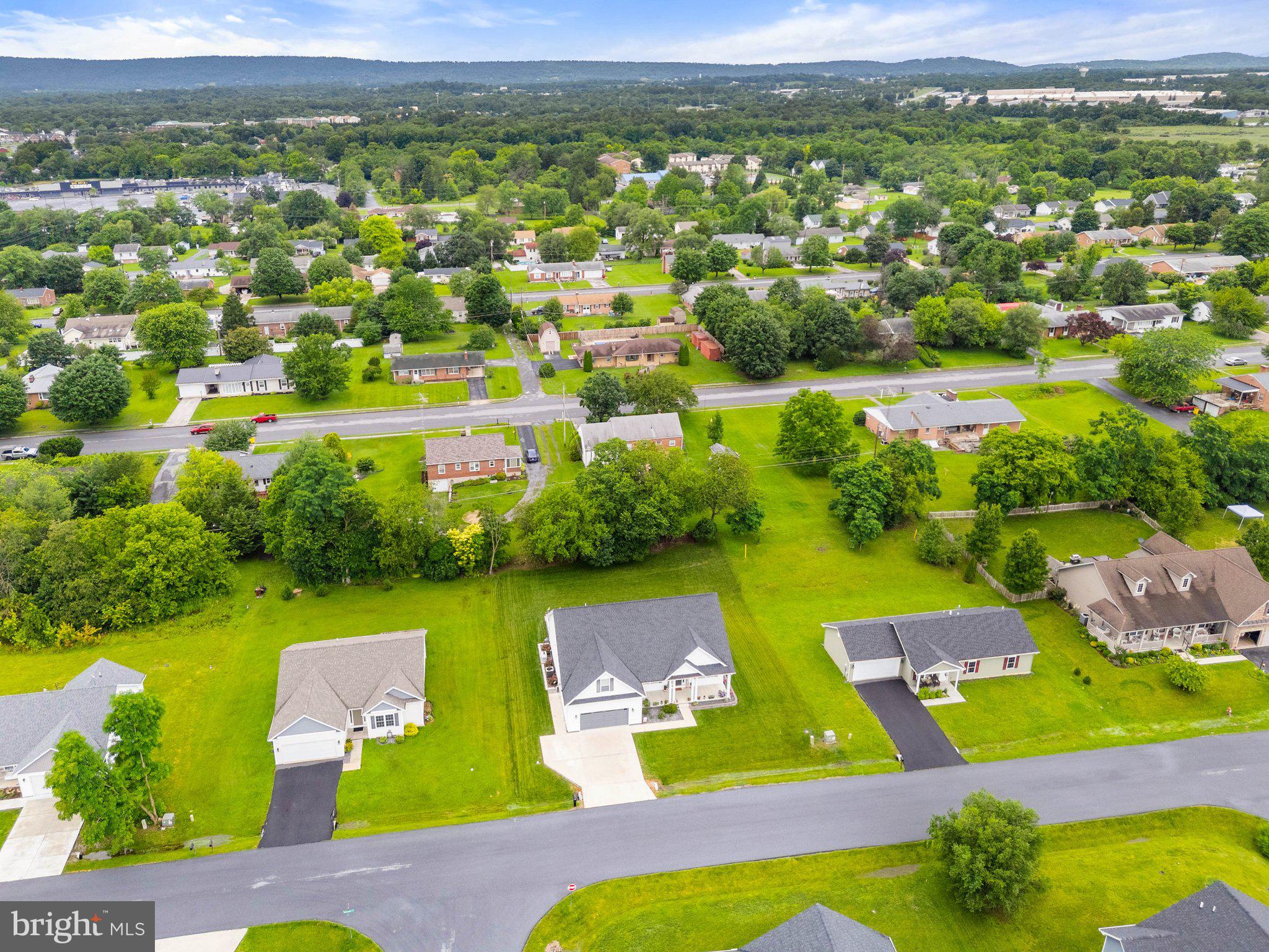 BRIDLE CREEK - Residential