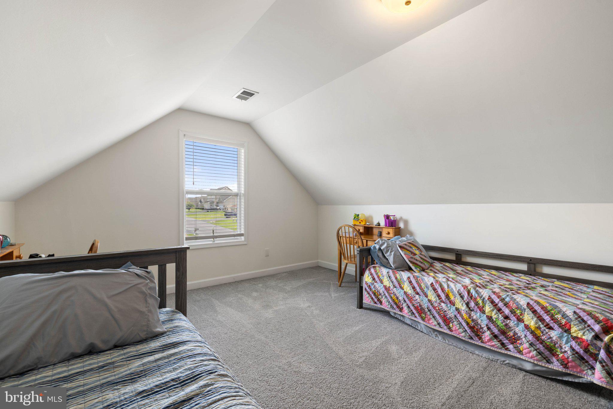 BRIDLE CREEK - Residential