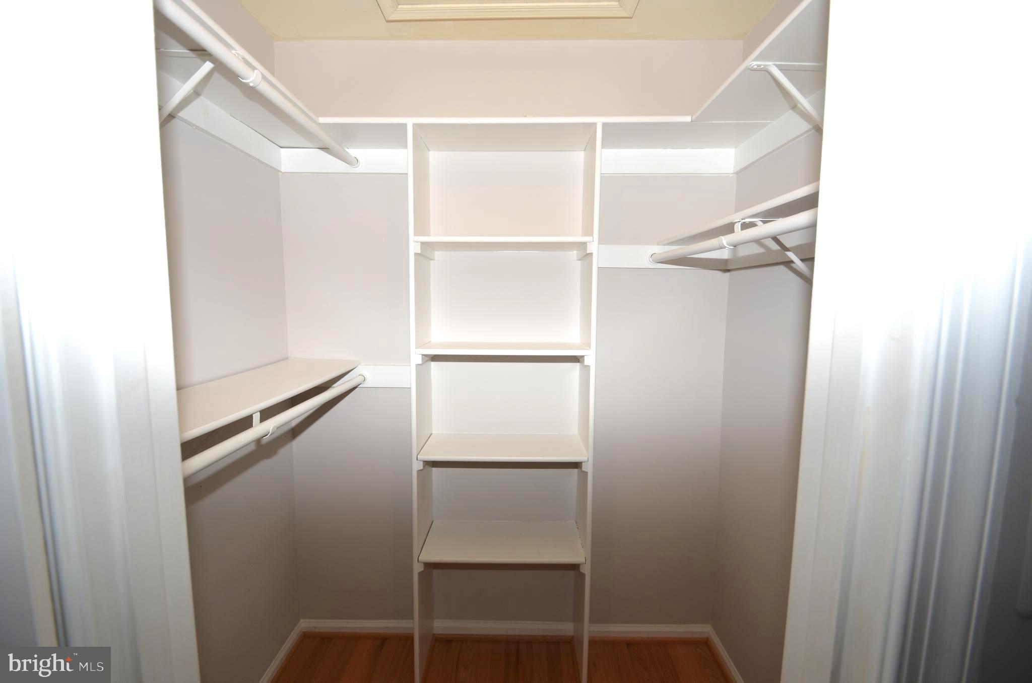 BURKE CENTRE - Residential Lease