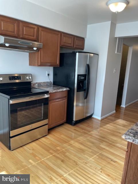 BURKE CENTRE - Residential Lease