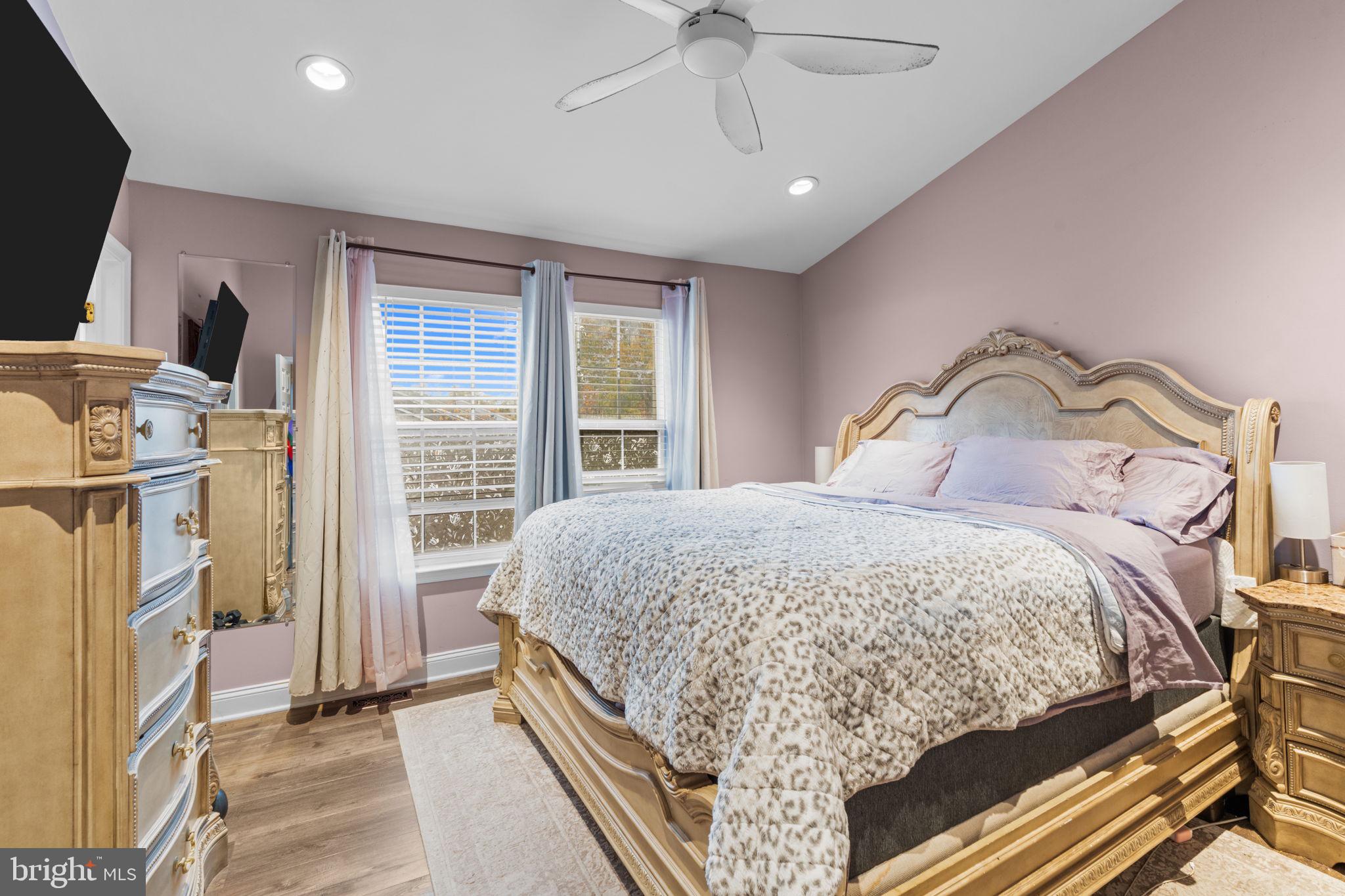 CAMBRIDGE ESTS - Residential