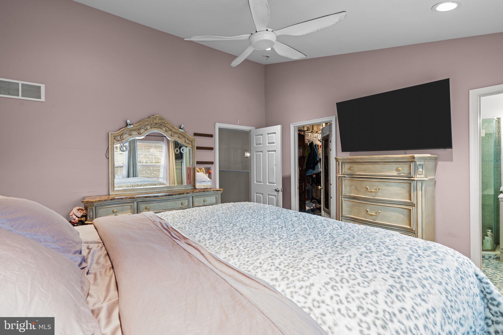 CAMBRIDGE ESTS - Residential