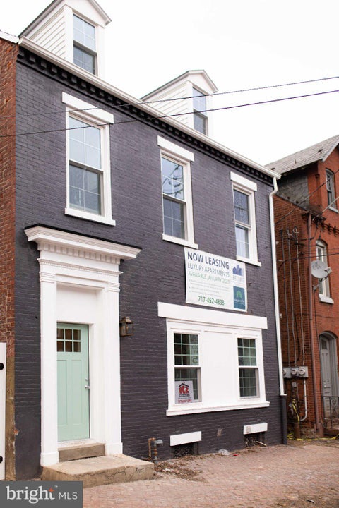 Multifamily For Sale - 449 W King Street<br/> LANCASTER, PA 17603