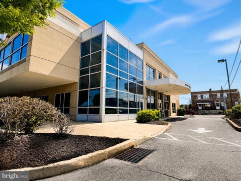 Photo of 2630 Holme Avenue, PHILADELPHIA, PA 19152 (MLS # PAPH2658506)