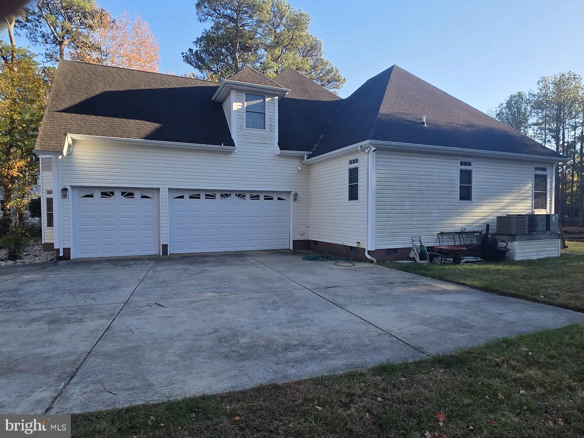 12807 KINGS COURT