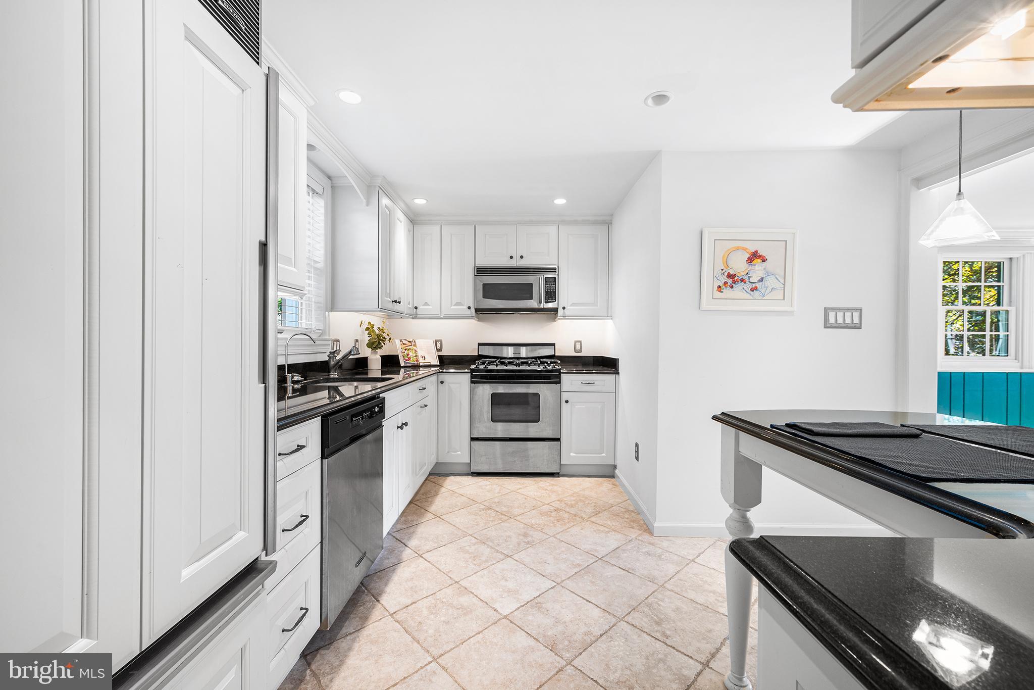 1120 MAPLECREST CIRCLE