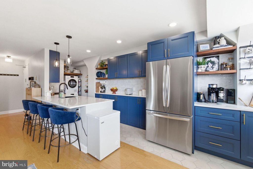 Photo of 1810 Rittenhouse Square #509, PHILADELPHIA, PA 19103 (MLS # PAPH2619700)