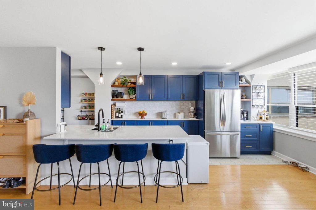 Photo of 1810 Rittenhouse Square #509, PHILADELPHIA, PA 19103 (MLS # PAPH2619700)