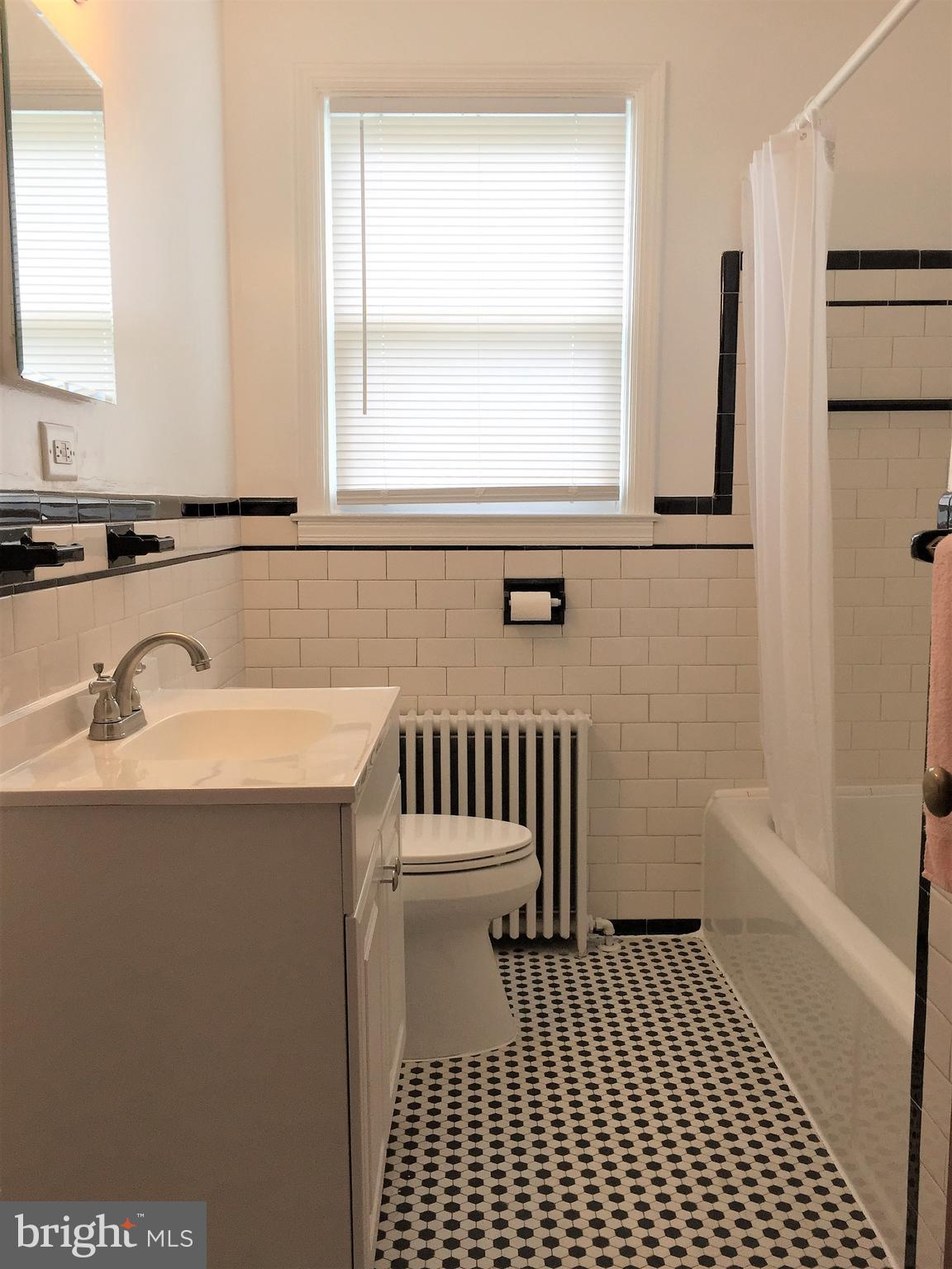 PERRY HALL - Residential Lease