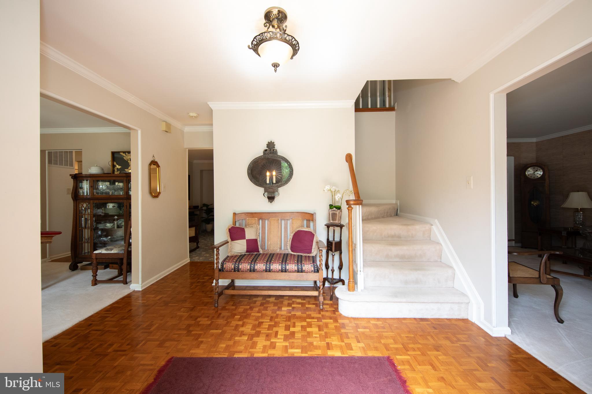 5 NORWICK CIRCLE