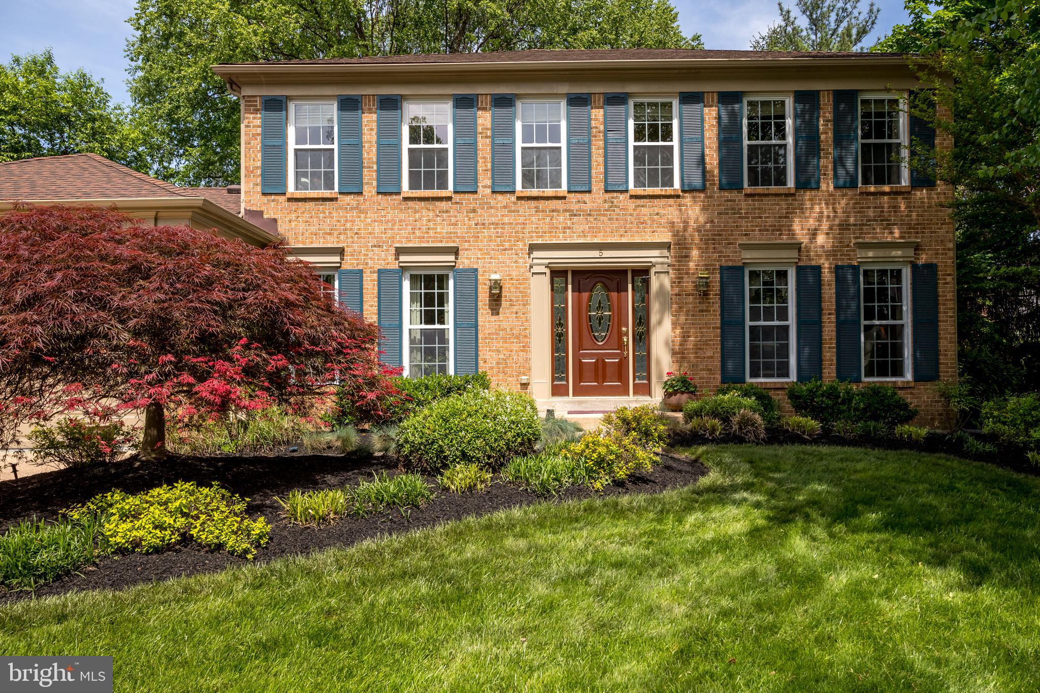 5 NORWICK CIRCLE