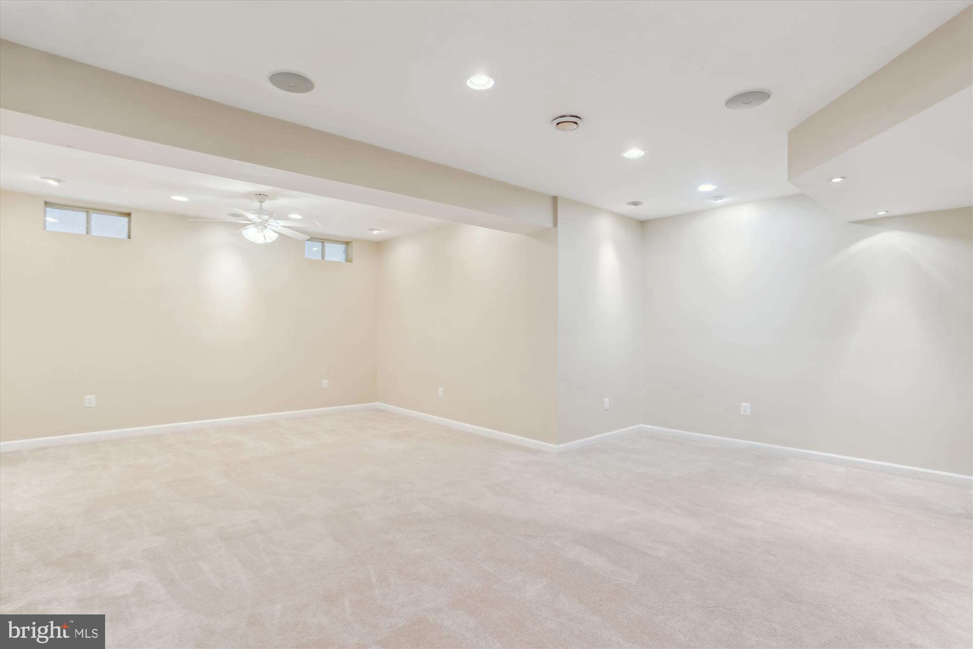 VILLAGES OF URBANA - Residential