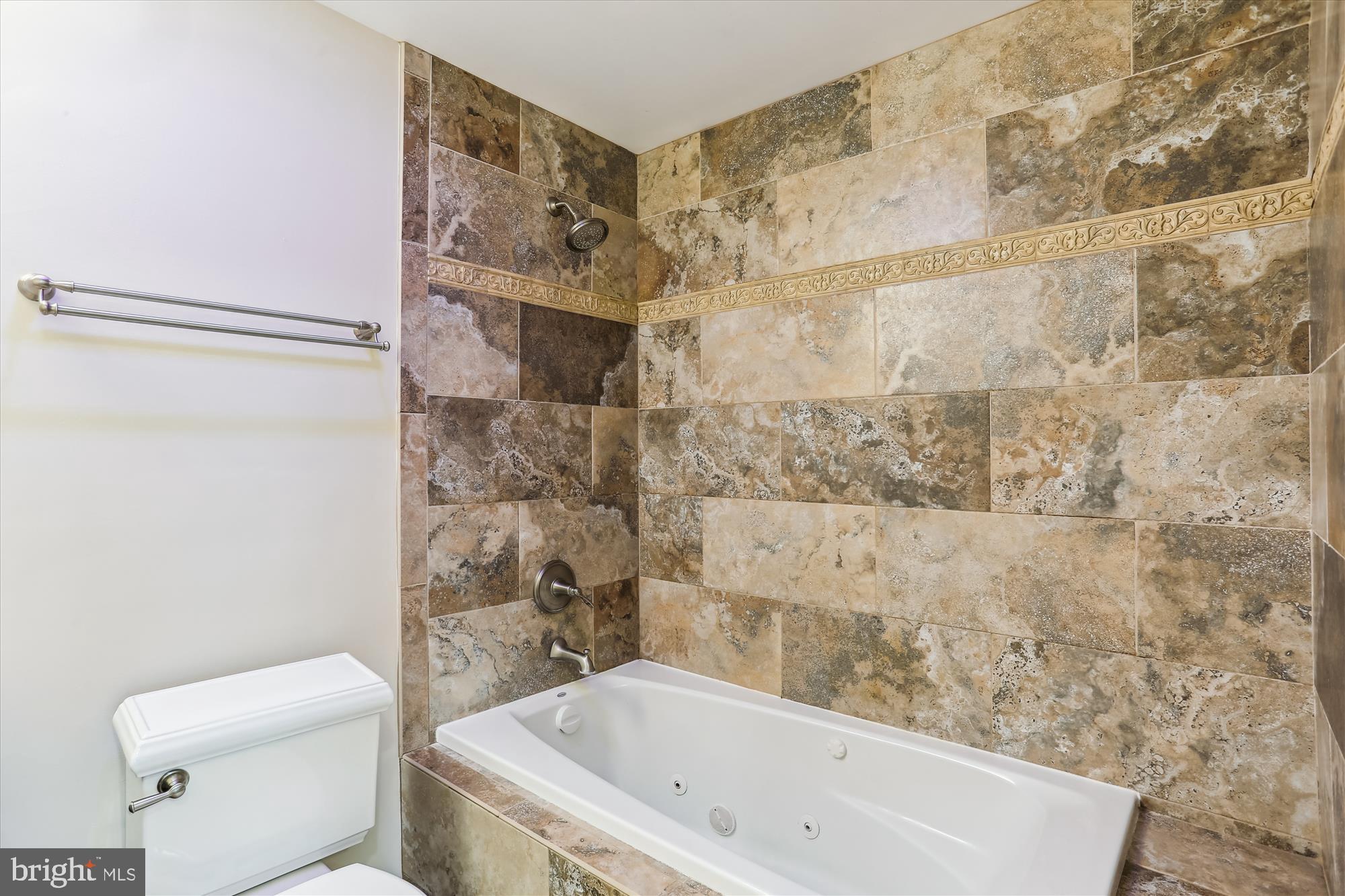 VILLAGES OF URBANA - Residential