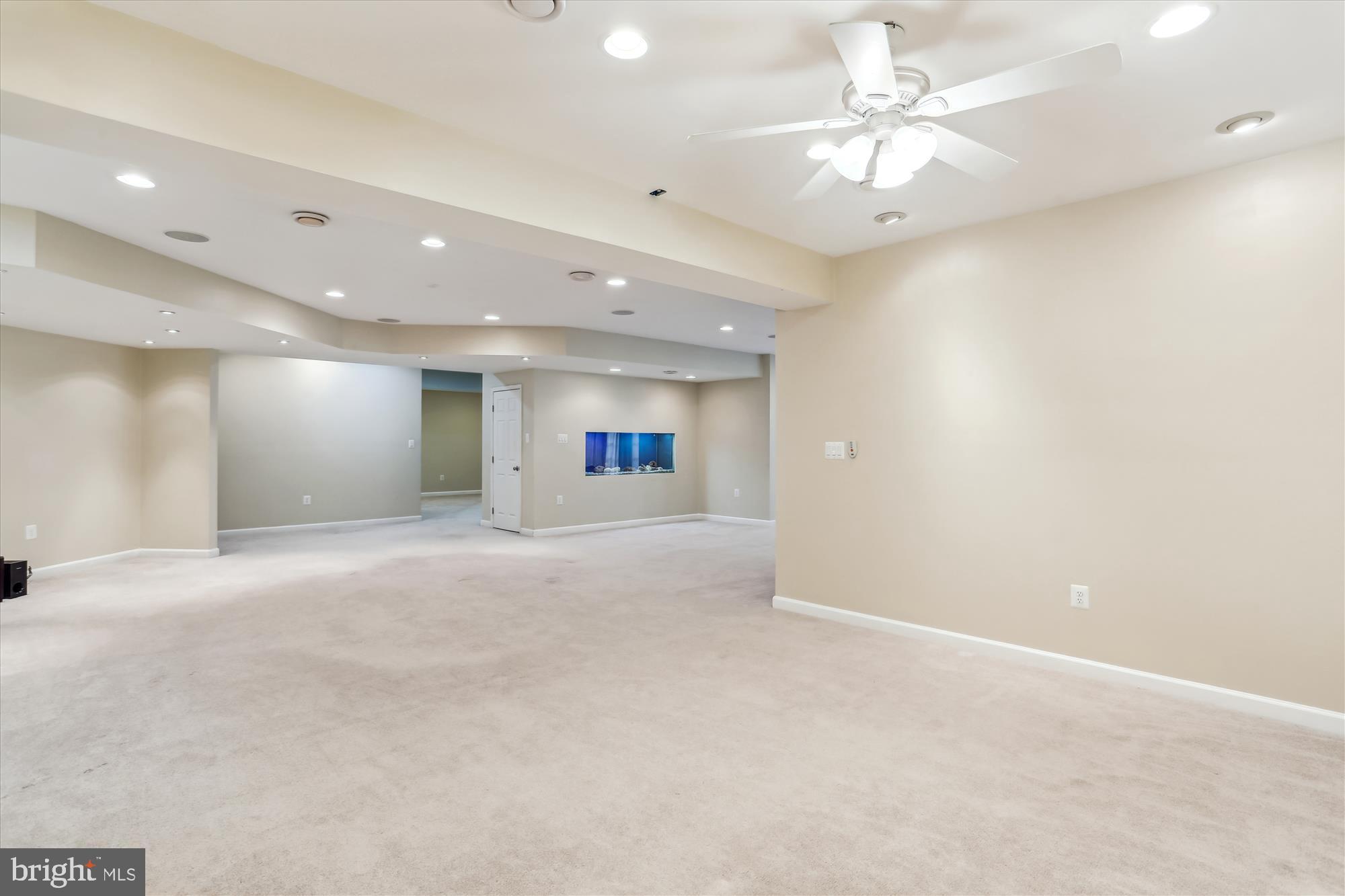 VILLAGES OF URBANA - Residential