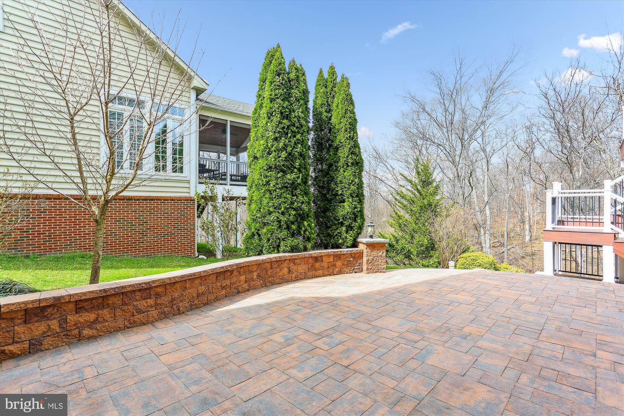 VILLAGES OF URBANA - Residential