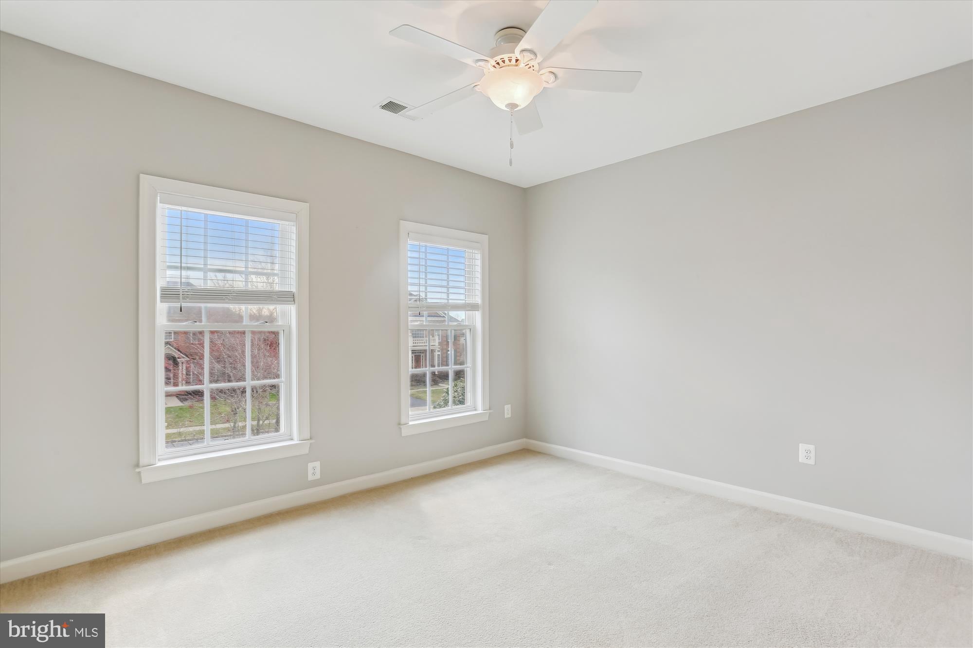 VILLAGES OF URBANA - Residential