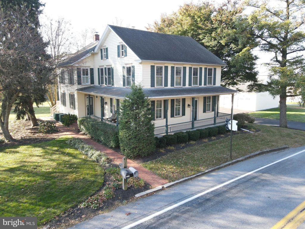 Photo of 1678 Mount Pleasant Road, MOUNT JOY, PA 17552 (MLS # PALA2063914)
