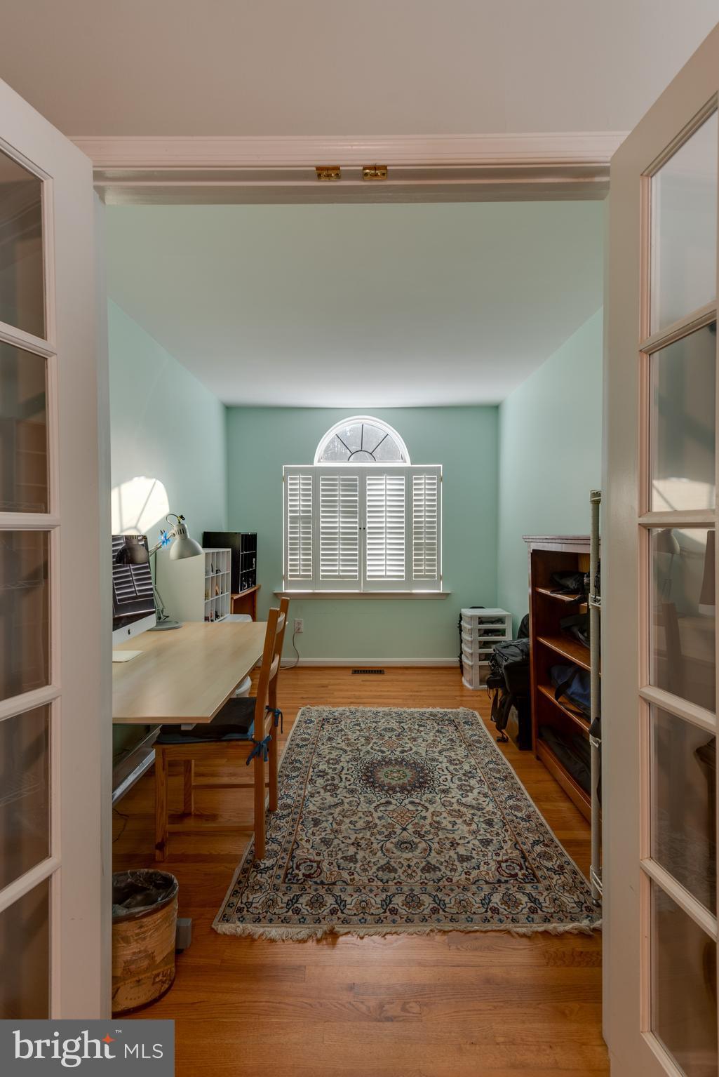 TALL PINES - Residential