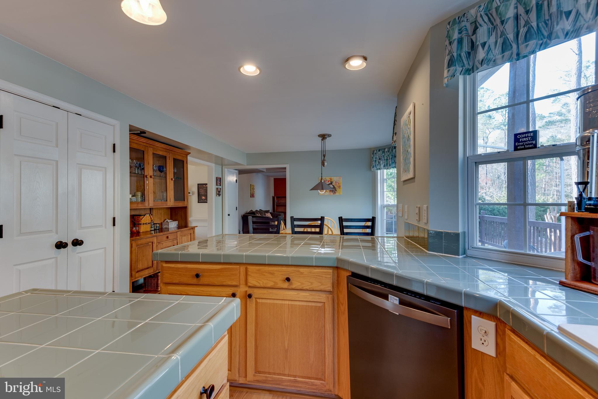 TALL PINES - Residential