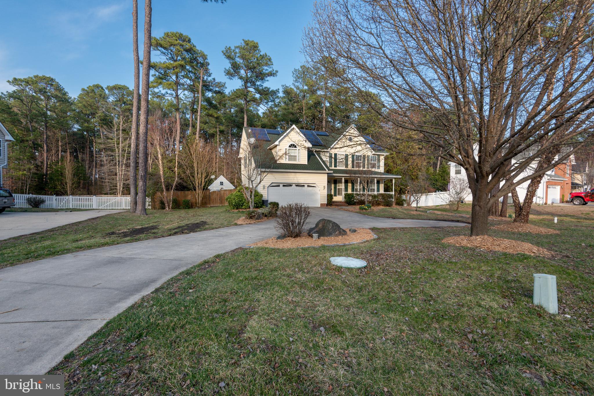 TALL PINES - Residential