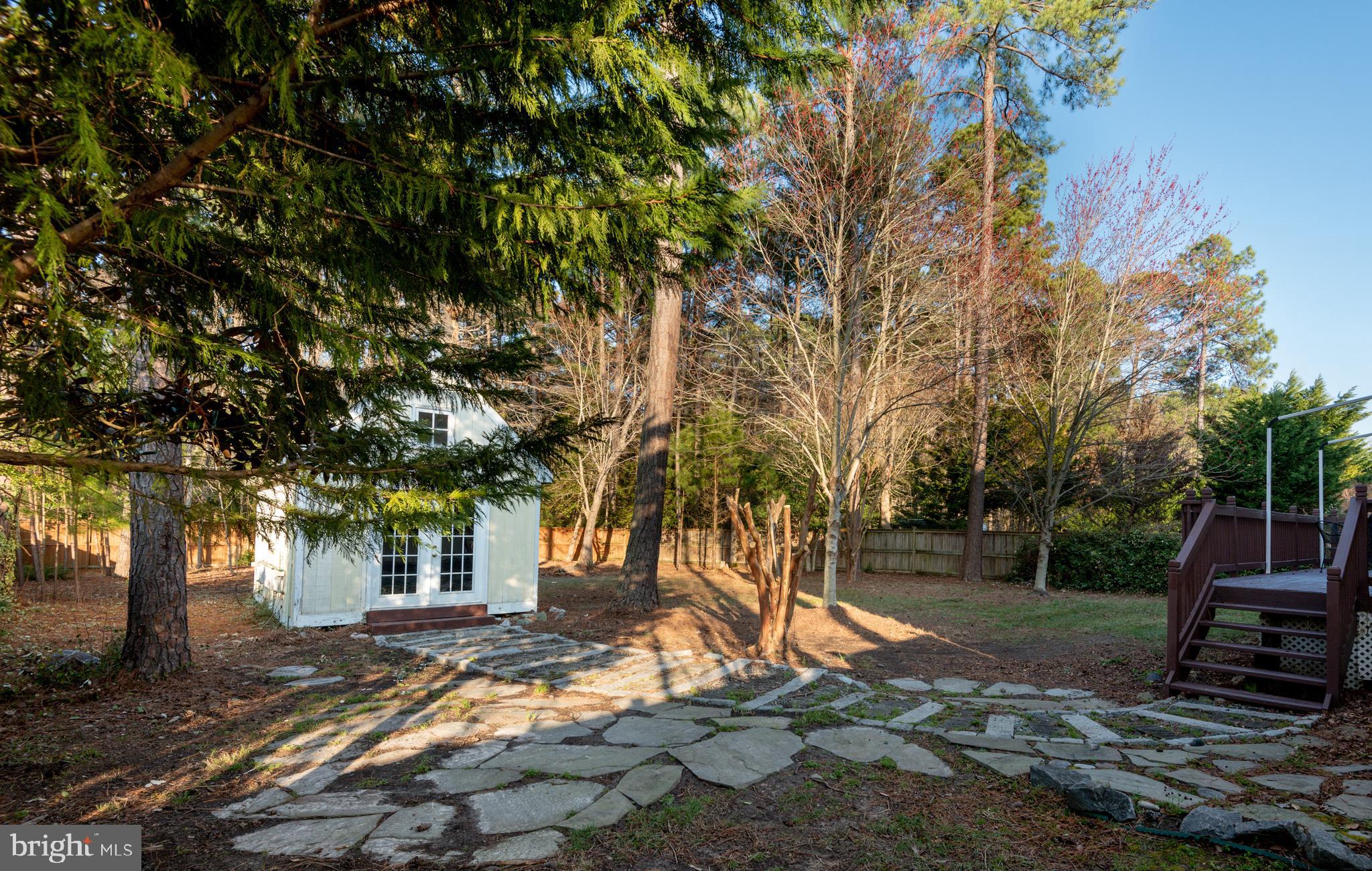 TALL PINES - Residential