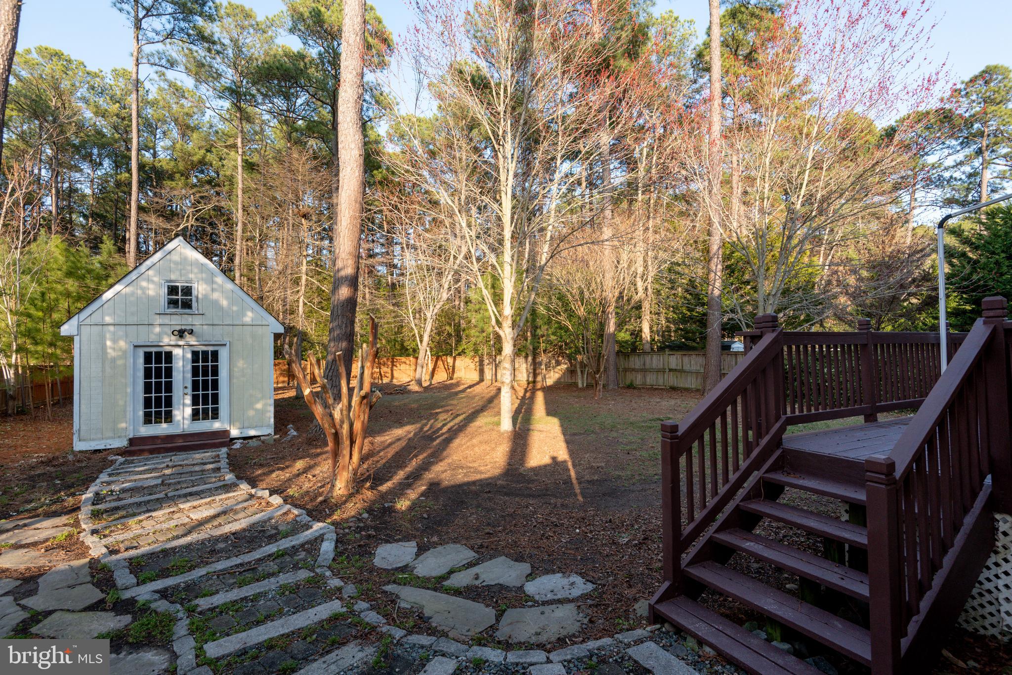 TALL PINES - Residential