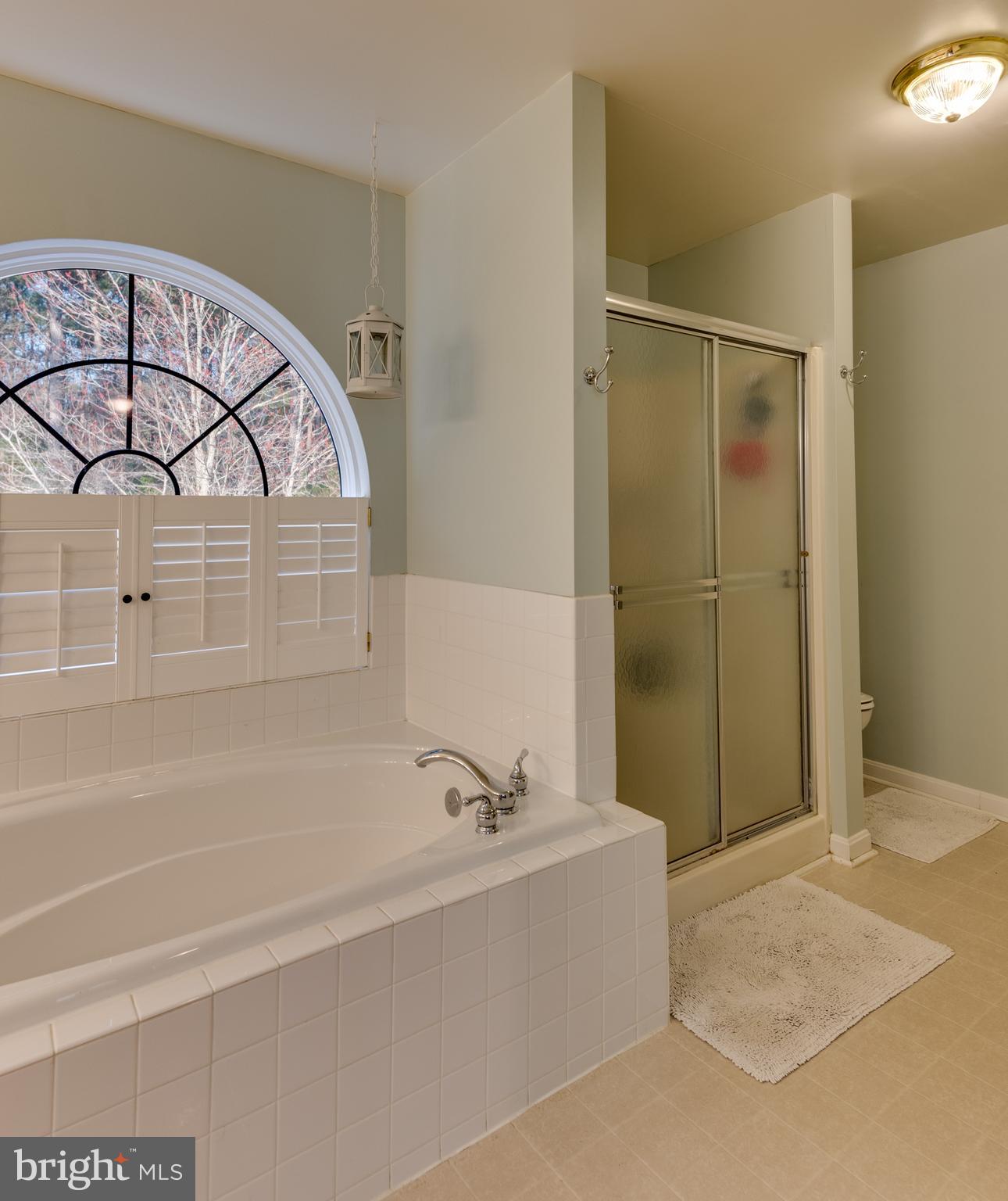 TALL PINES - Residential