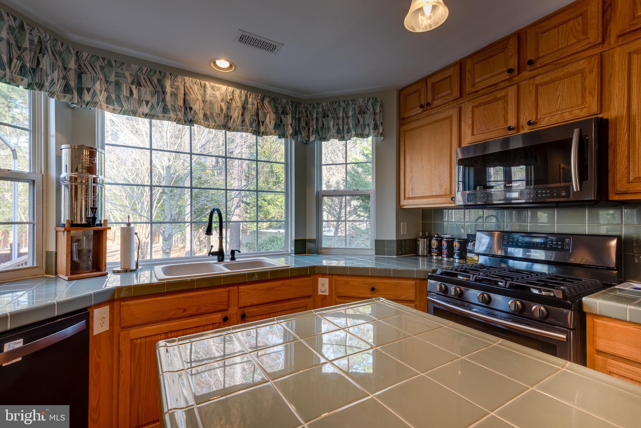 TALL PINES - Residential