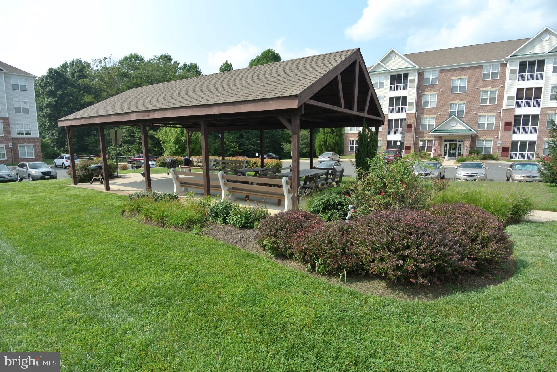 GREENBRIER HILLS - Residential