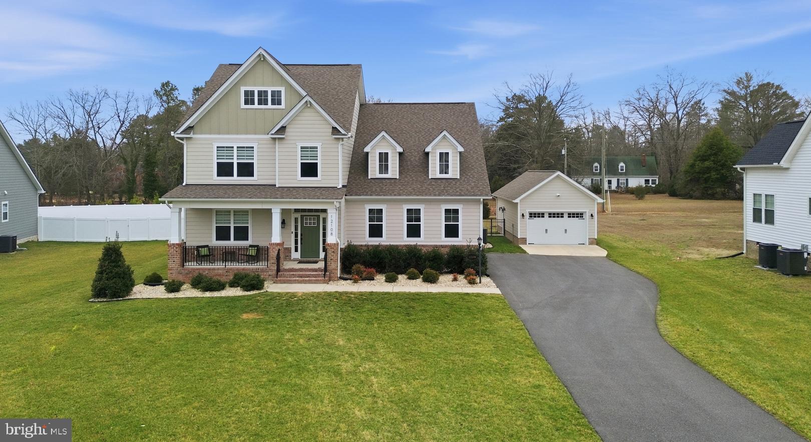 12108 GRANDVIEW HILL COURT