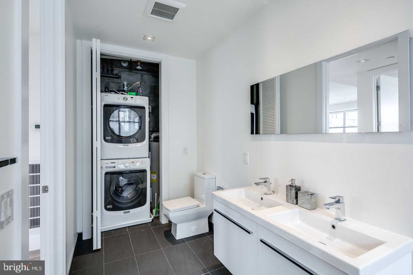 OLD CITY - Residential Lease