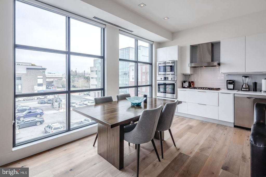 Photo of 240 N 2nd Street #UNIT 3W, PHILADELPHIA, PA 19106 (MLS # PAPH2532534)
