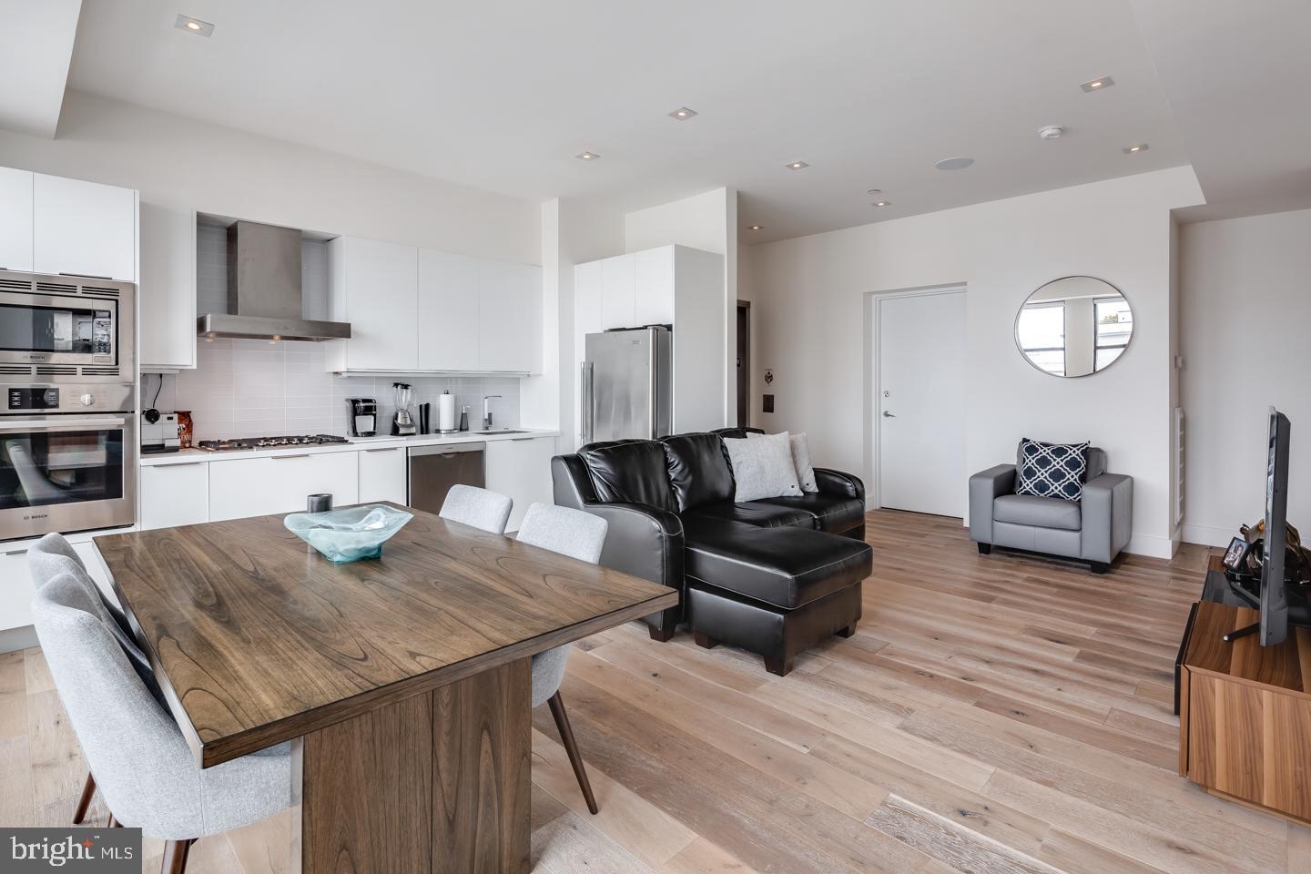 OLD CITY - Residential Lease