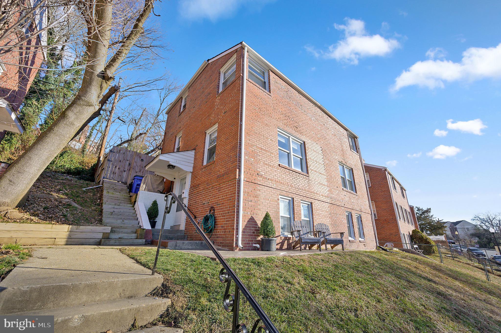 FORT BARNARD HEIGHTS - Residential