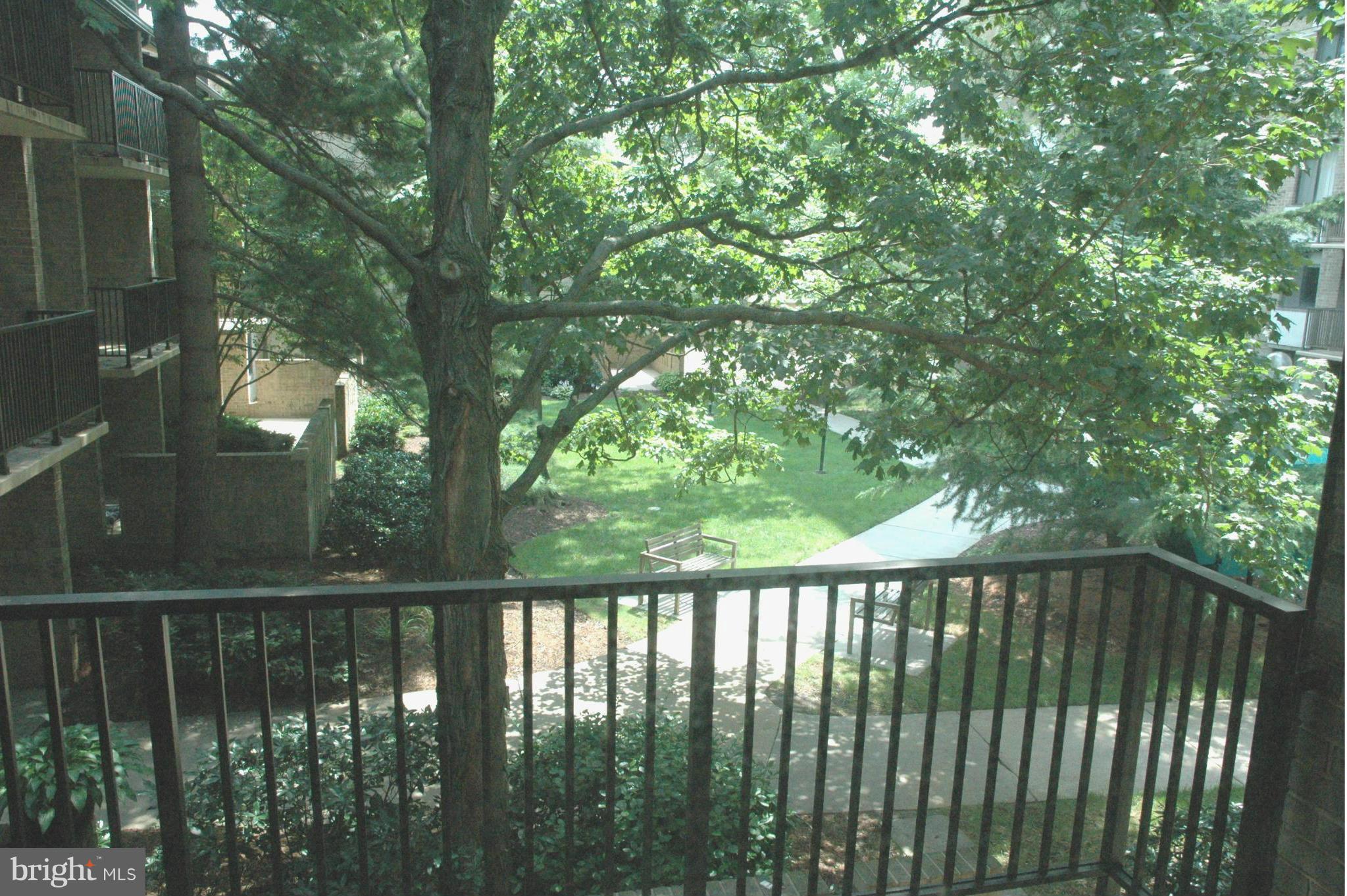 AMERICANA CENTRE - Residential