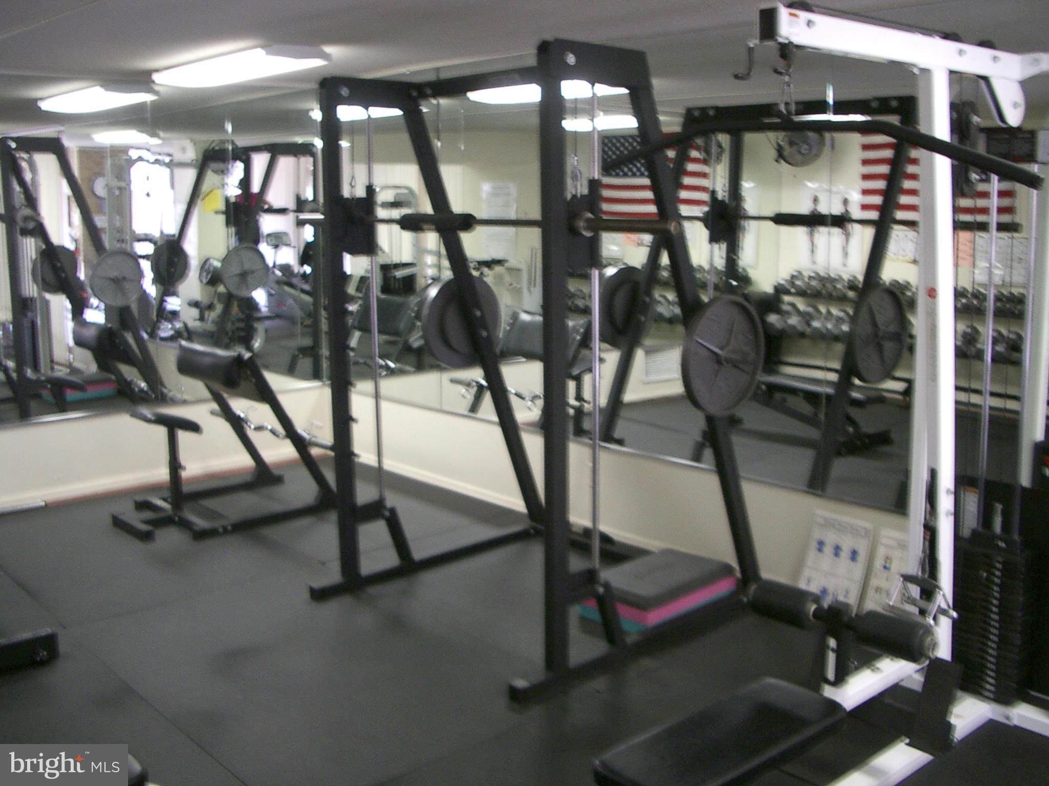 AMERICANA CENTRE - Residential