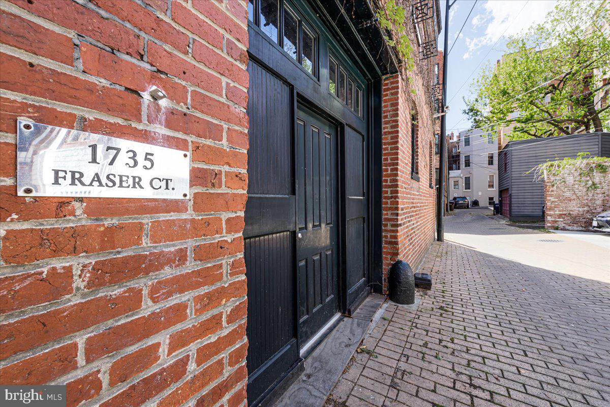 DUPONT CIRCLE - Residential